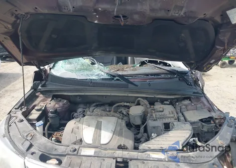 2011 Kia Sorento Ex V6 z USA, uszkodzony, nr VIN 5XYKU4A2XBG004896